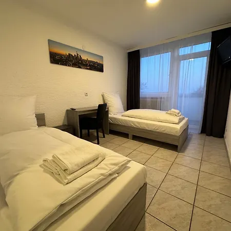 Main Taunus Szálloda Hochheim am Main